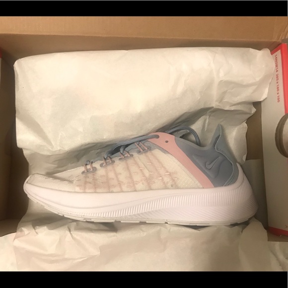 SOLD NWT Nike EXP-X14 Womens Shoes - Picture 3 of 4